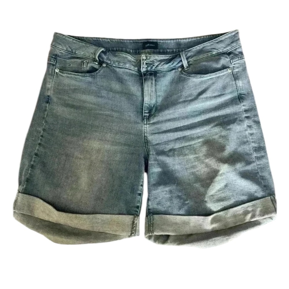 JJILL | Cuffed medium wash denim Bermuda Jean Shorts | SIZE 14